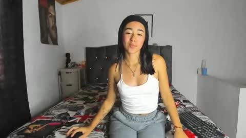 Snapshot of natalia54_ chatting on 24, 2, 2025 NATI  online show from 24, 2, 2025