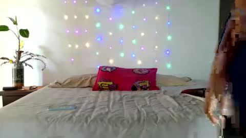 CATHALINA NATA online show from 18, 12, 2025