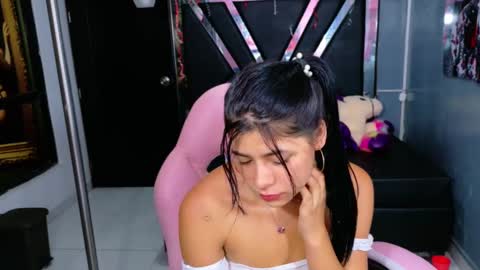 Snapshot of nataliatompsonx1 chatting on 28, 9, 2025 nataliatompsonx1 online show from 28, 9, 2025