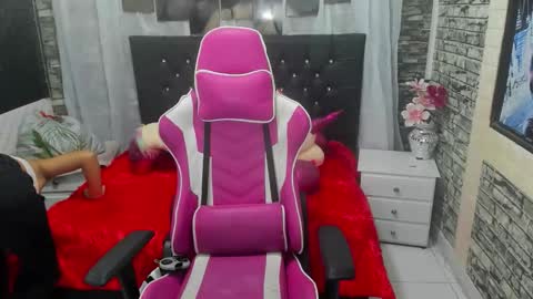 Snapshot of nataliatompsonx1 chatting on 14, 10, 2025 nataliatompsonx1 online show from 14, 10, 2025