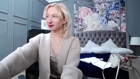 Natalie online show from 25, 12, 2024