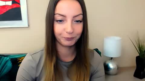 Snapshot of natalie_live chatting on 25, 3, 2026 NatalieSexy online show from 25, 3, 2026