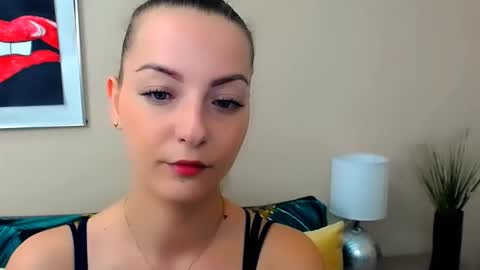 Snapshot of natalie_live chatting on 16, 4, 2026 NatalieSexy online show from 16, 4, 2026