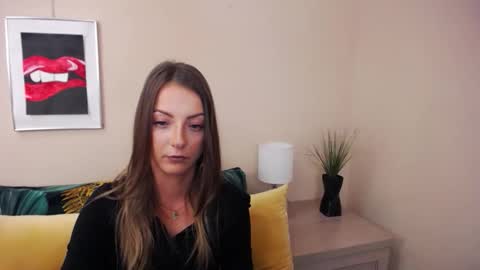 Snapshot of natalie_live chatting on 15, 5, 2026 NatalieSexy online show from 15, 5, 2026