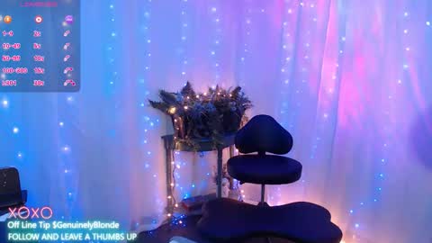 Snapshot of nataliebinx chatting on 16, 4, 2026 NatalieBinx Mr.D online show from 16, 4, 2026