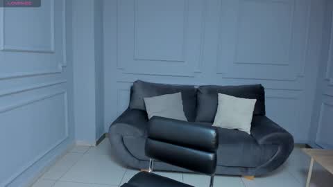 Natalie Lewis online show from 18, 11, 2025