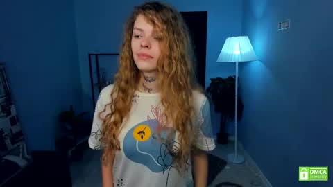 Snapshot of nataly_hello chatting on 19, 11, 2025 Natalie online show from 19, 11, 2025