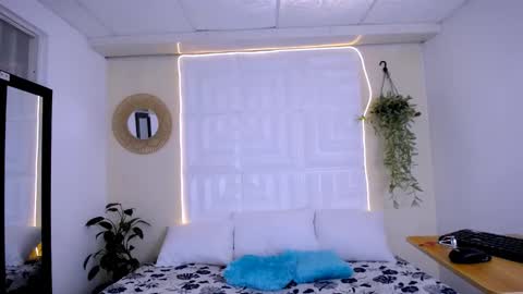 Snapshot of nataly_mcry chatting on 9, 3, 2026 NATALY online show from 9, 3, 2026