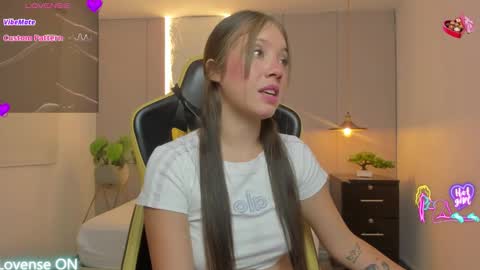 Snapshot of nataly_rodri chatting on 13, 3, 2026 Nataly online show from 13, 3, 2026