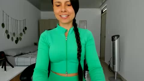 Snapshot of natalyfitt_7 chatting on 20, 4, 2026 natalyfitt_7 online show from 20, 4, 2026