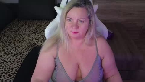 Snapshot of natascha1202 chatting on 11, 3, 2025 Natalli online show from 11, 3, 2025