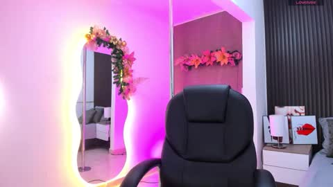 natasha online show from 15, 12, 2025