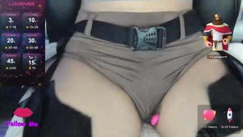 Snapshot of natasha__logan chatting on 31, 10, 2025 Natasha online show from 31, 10, 2025