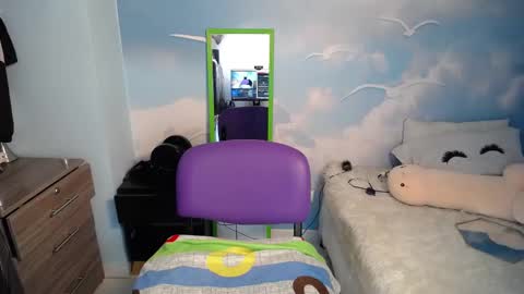 Natasha Bernett online show from 9, 2, 2025