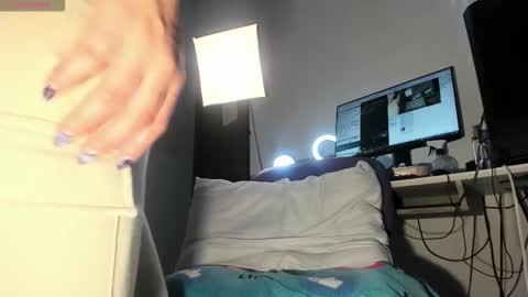 Natasha Bernett online show from 1, 11, 2025