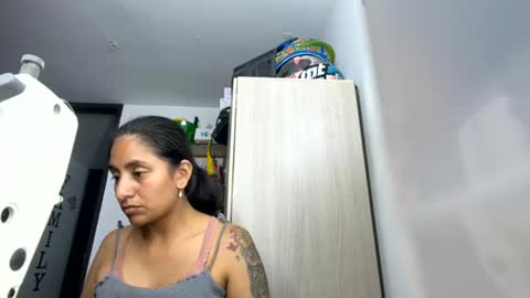 Snapshot of natasha_shine22 chatting on 4, 8, 2026 natasha_shine22 online show from 4, 8, 2026