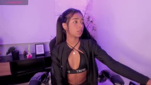 Natasha  online show from 23, 1, 2025