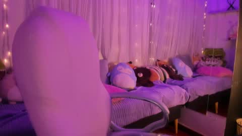 Natasha  online show from 8, 3, 2025