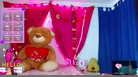 Snapshot of natashakissess chatting on 14, 12, 2025 NatashaKissess online show from 14, 12, 2025