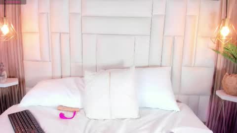 NatashaLondon  online show from 28, 11, 2025