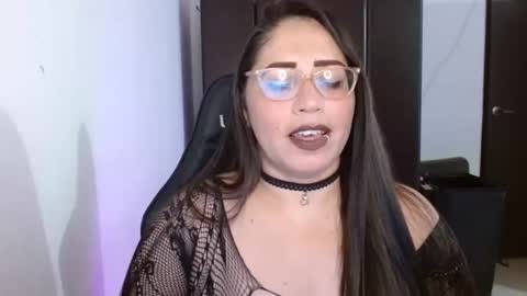 Snapshot of natashasmithe chatting on 24, 9, 2025 Natasha Smithe online show from 24, 9, 2025