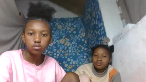 Snapshot of nathalia069 chatting on 2, 6, 2026 nathalia069 online show from 2, 6, 2026