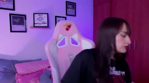 Snapshot of nathalia_ramirez_ chatting on 27, 2, 2026 Nathalia Ramirez online show from 27, 2, 2026