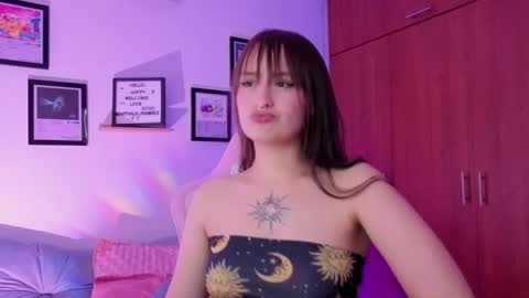 Snapshot of nathalia_ramirez_ chatting on 12, 3, 2026 Nathalia Ramirez online show from 12, 3, 2026