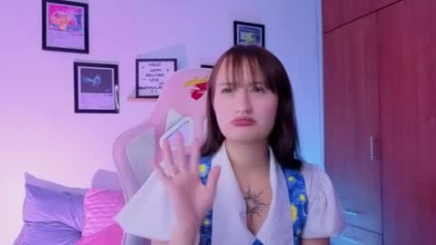 Snapshot of nathalia_ramirez_ chatting on 16, 4, 2026 Nathalia Ramirez online show from 16, 4, 2026