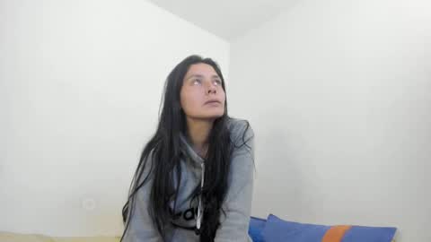 Nathaly online show from 3, 12, 2024