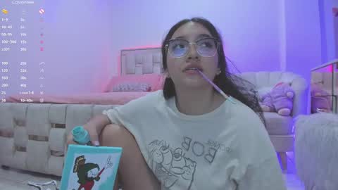 Snapshot of nathaly_star04 chatting on 26, 2, 2025 online show from 26, 2, 2025