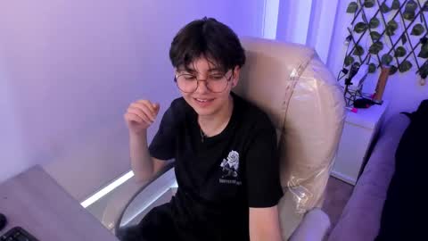 nathalyy_ds online show from 15, 9, 2025