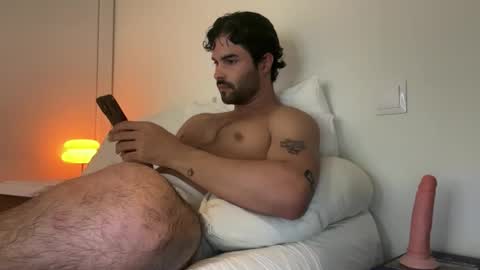Nathaniel online show from 14, 5, 2026