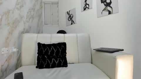 Snapshot of nathan_shimmer chatting on 22, 11, 2025 nathan_shimmer online show from 22, 11, 2025