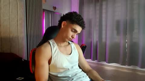 Snapshot of nathan_shimmer chatting on 23, 11, 2025 nathan_shimmer online show from 23, 11, 2025