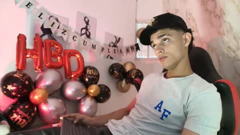 Snapshot of nathan_shimmer chatting on 30, 11, 2025 nathan_shimmer online show from 30, 11, 2025