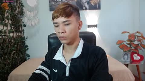 Snapshot of nathanclay chatting on 21, 12, 2025 nathanclay online show from 21, 12, 2025