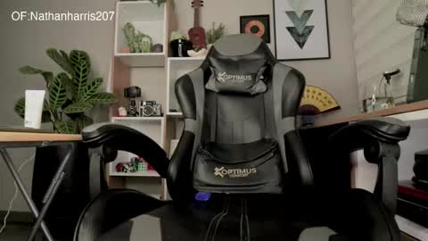 Snapshot of nathanharris207 chatting on 2, 11, 2025 Nathan Harris online show from 2, 11, 2025