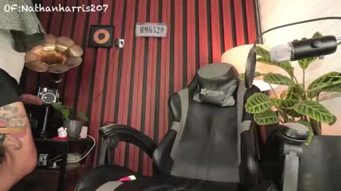 Snapshot of nathanharris207 chatting on 4, 12, 2025 Nathan Harris online show from 4, 12, 2025