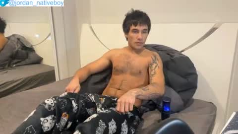 Snapshot of native_boy2 chatting on 13, 6, 2026 native_boy2 online show from 13, 6, 2026