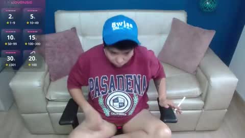 Snapshot of nato_evans chatting on 29, 12, 2024 nato_evans online show from 29, 12, 2024