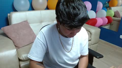 Snapshot of nato_evans chatting on 3, 2, 2025 nato_evans online show from 3, 2, 2025