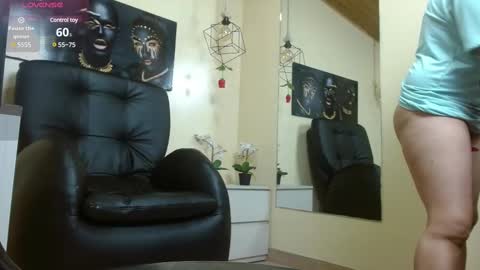 Snapshot of nato_evans chatting on 11, 2, 2025 nato_evans online show from 11, 2, 2025