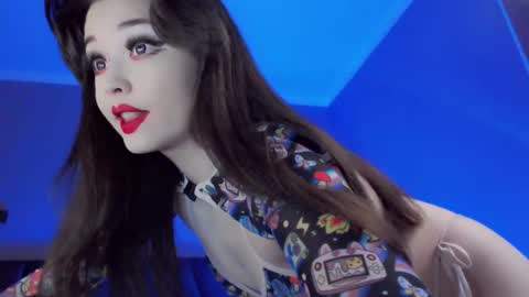 natsumi18 online show from 21, 2, 2025