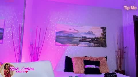 Snapshot of natt_collins chatting on 21, 10, 2025 Natalia online show from 21, 10, 2025