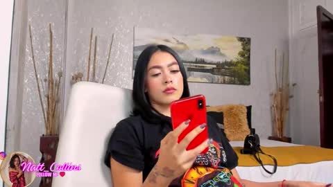 Snapshot of natt_collins chatting on 22, 10, 2025 Natalia online show from 22, 10, 2025