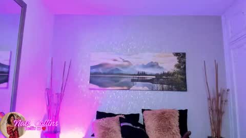 Snapshot of natt_collins chatting on 23, 10, 2025 Natalia online show from 23, 10, 2025