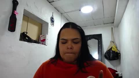 Snapshot of nattasha_foxx chatting on 2, 12, 2025 natalia online show from 2, 12, 2025