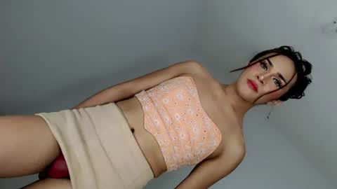 Nathalie smith online show from 22, 6, 2026