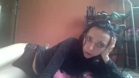 Chloe online show from 13, 6, 2026